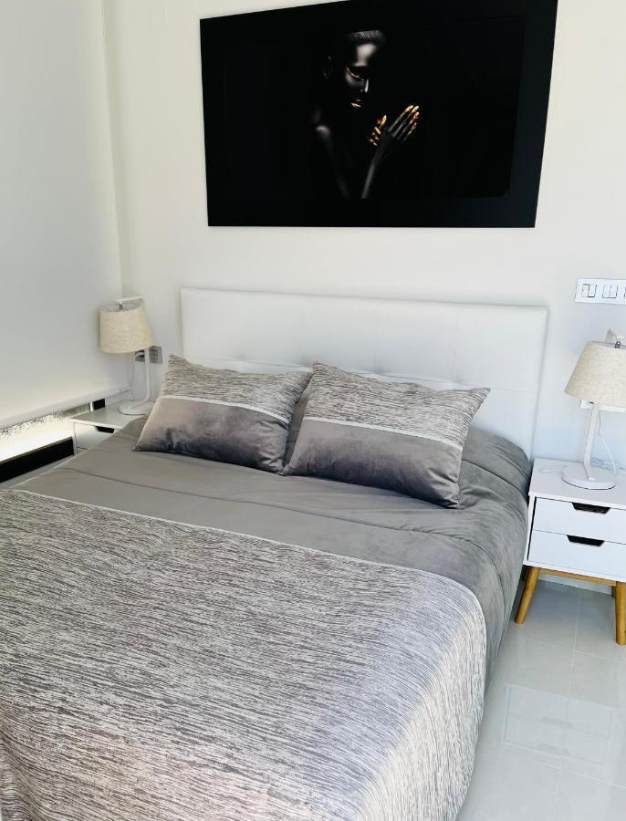 New 2022 Casanovas-Apartment Torrevieja Center Extérieur photo